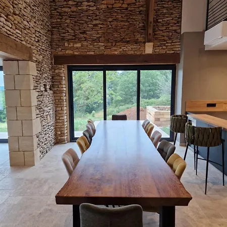 La Grange Du Peuch, 10 Personnes * Coly-Saint-Amand